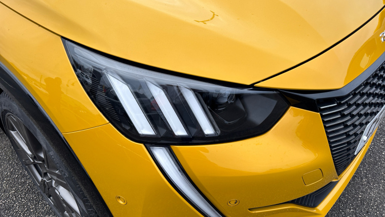 Peugeot 208 1.2 PureTech 100 GT 5dr Petrol Hatchback